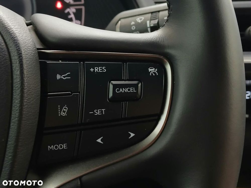 Lexus UX 250h GPF F Sport Design 2WD - 28