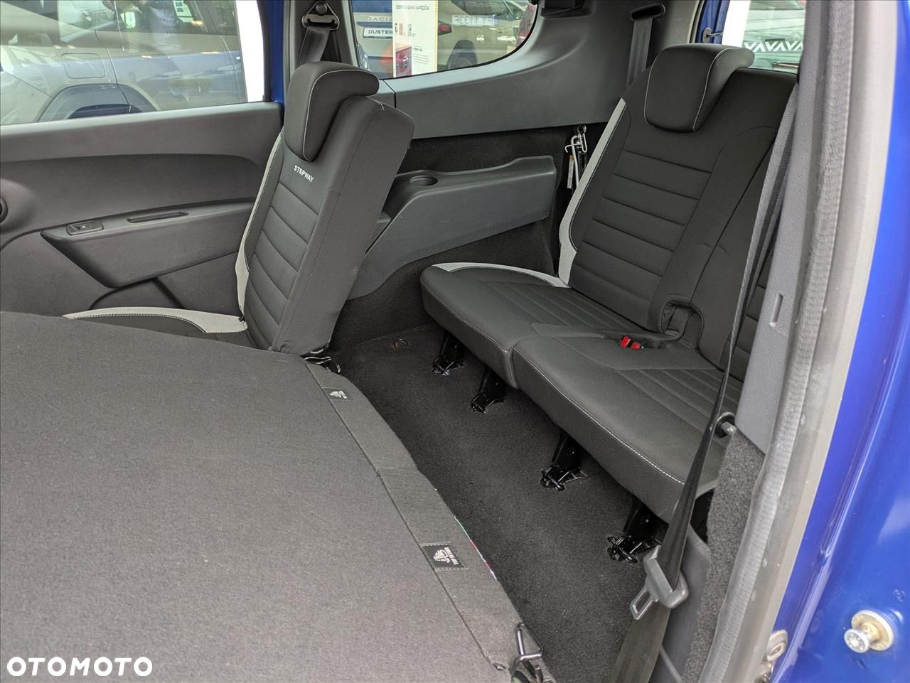 Dacia Lodgy 1.5 Blue dCi Stepway Comfort S&S - 22