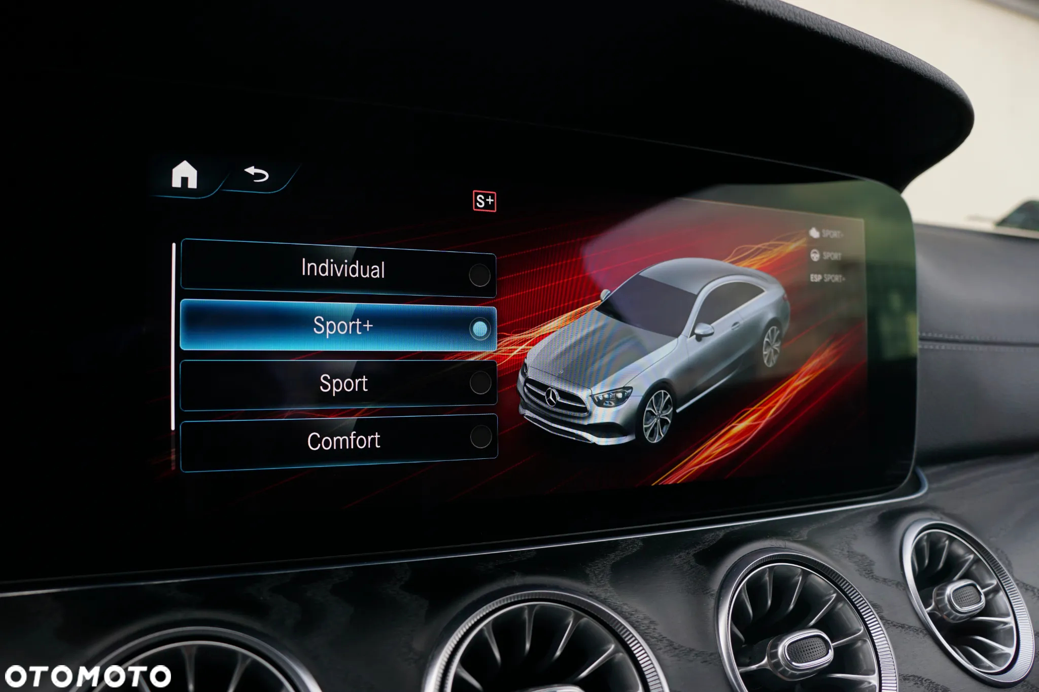 Mercedes-Benz Klasa E 300 Coupe 9G-TRONIC - 30