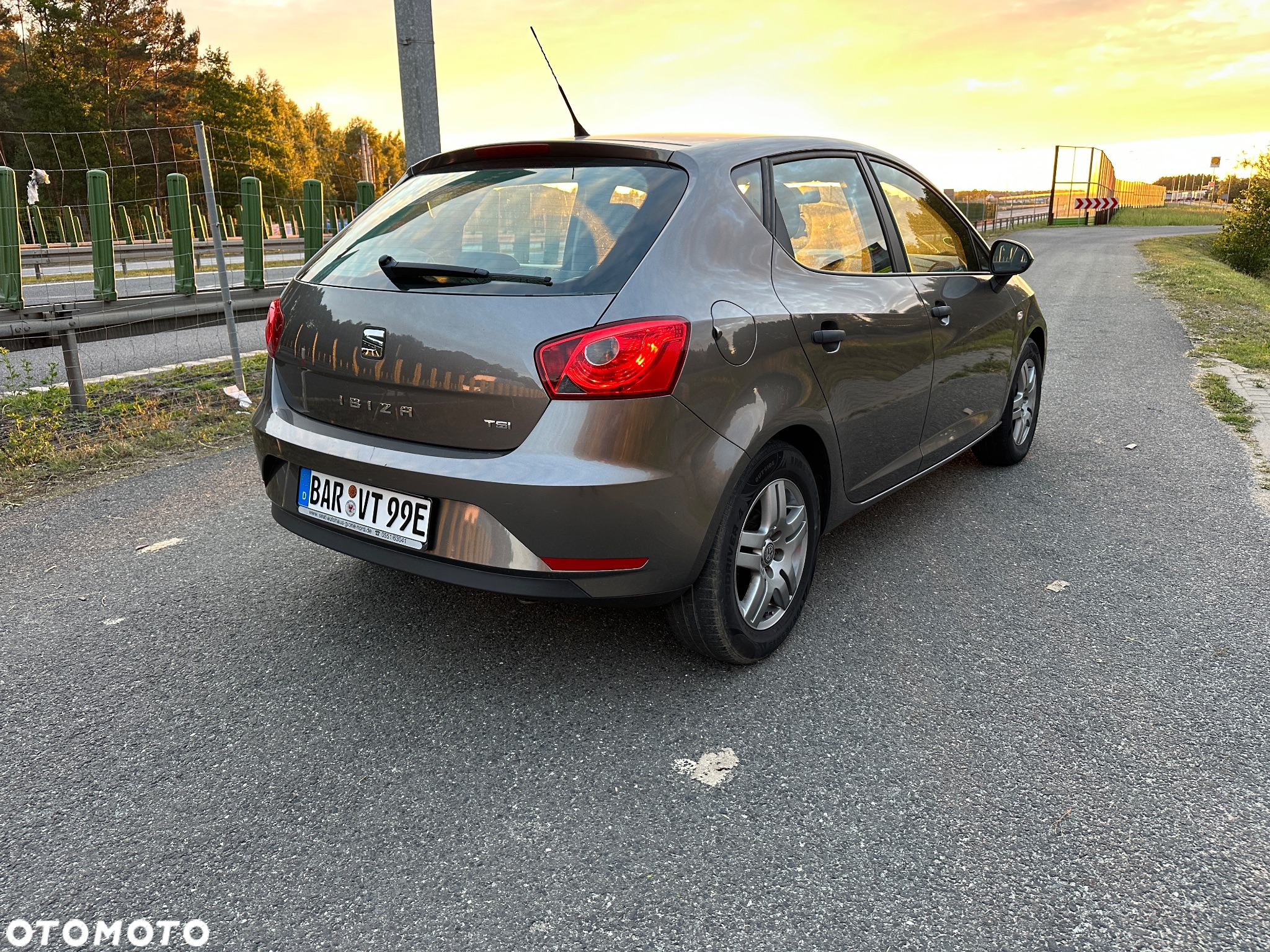 Seat Ibiza 1.2 TSI Ecomotive Style - 4