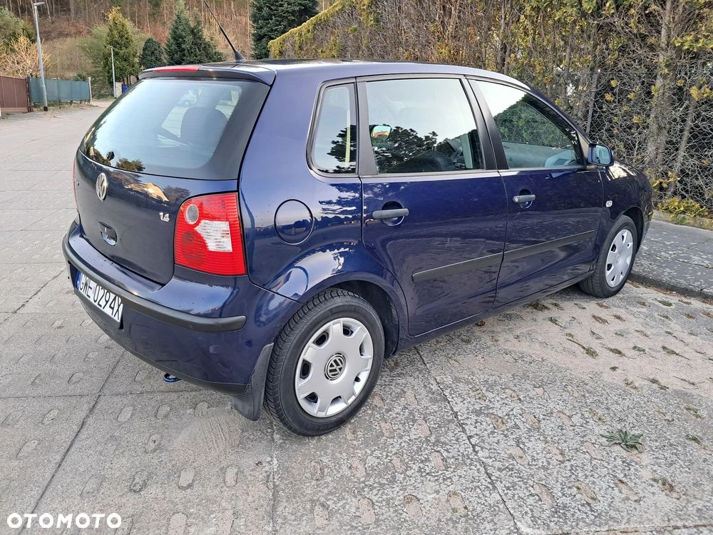 Volkswagen Polo 1.4 16V Comfortline - 15