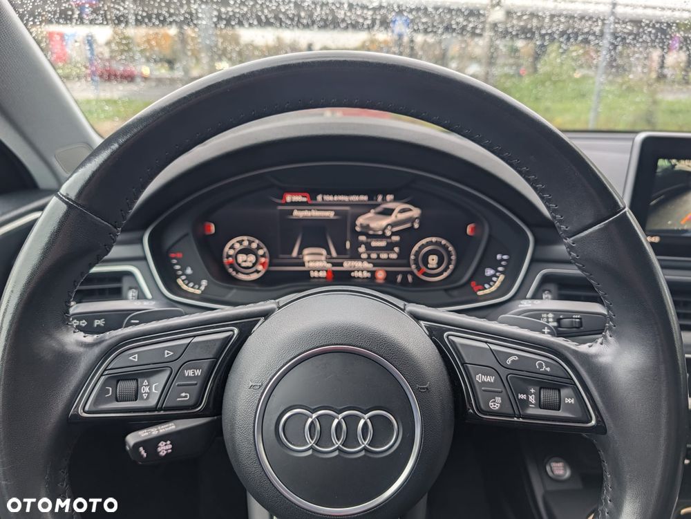 Audi A4 Limousine - 20