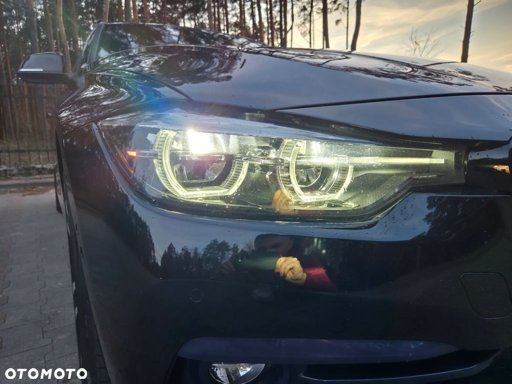 BMW Seria 3 - 25