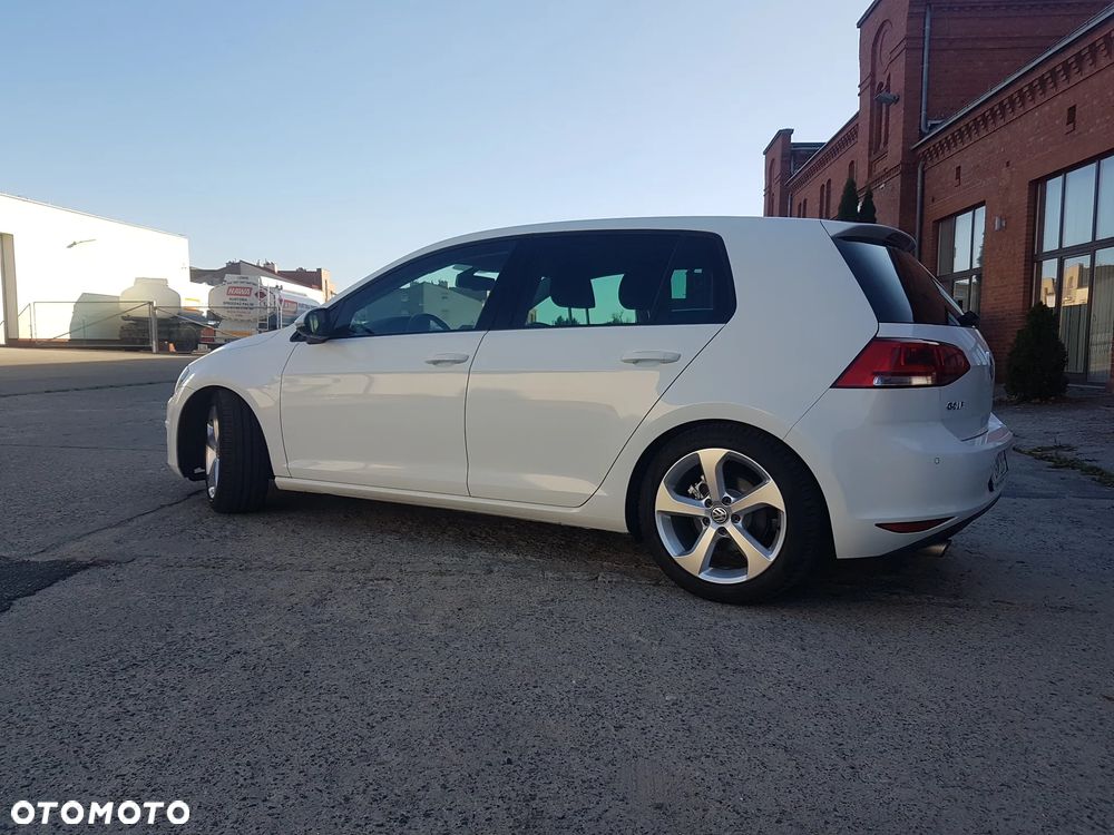 Volkswagen Golf VII 1.6 TDI BMT Highline - 9