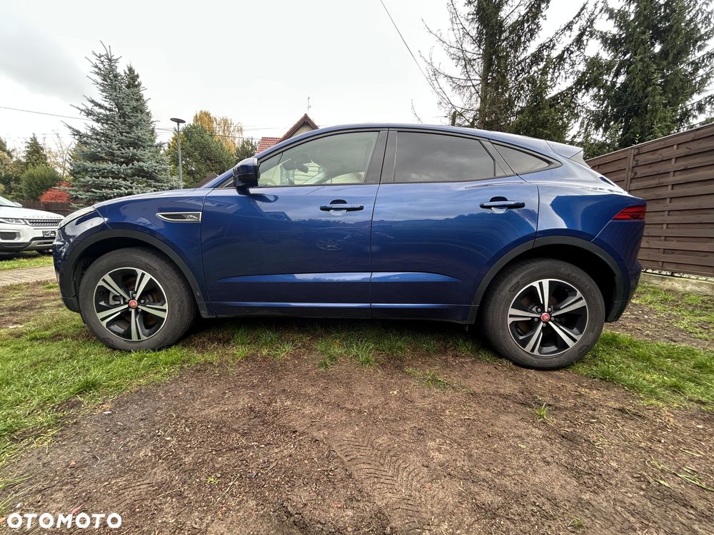 Jaguar E-Pace 2023 photo 4