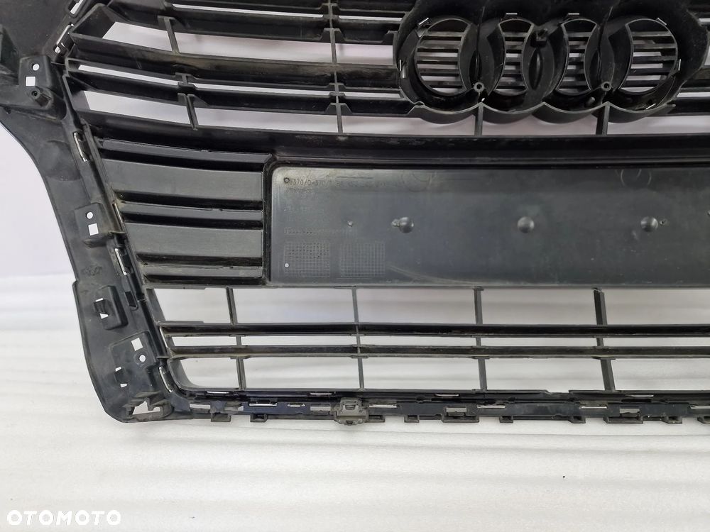 AUDI A3 8V 8V3 LIFT 15-  ATRAPA / GRILL PRZEDNI PRZÓD , NR 8V3853651AA , NR AUKCJI GR28 - 20