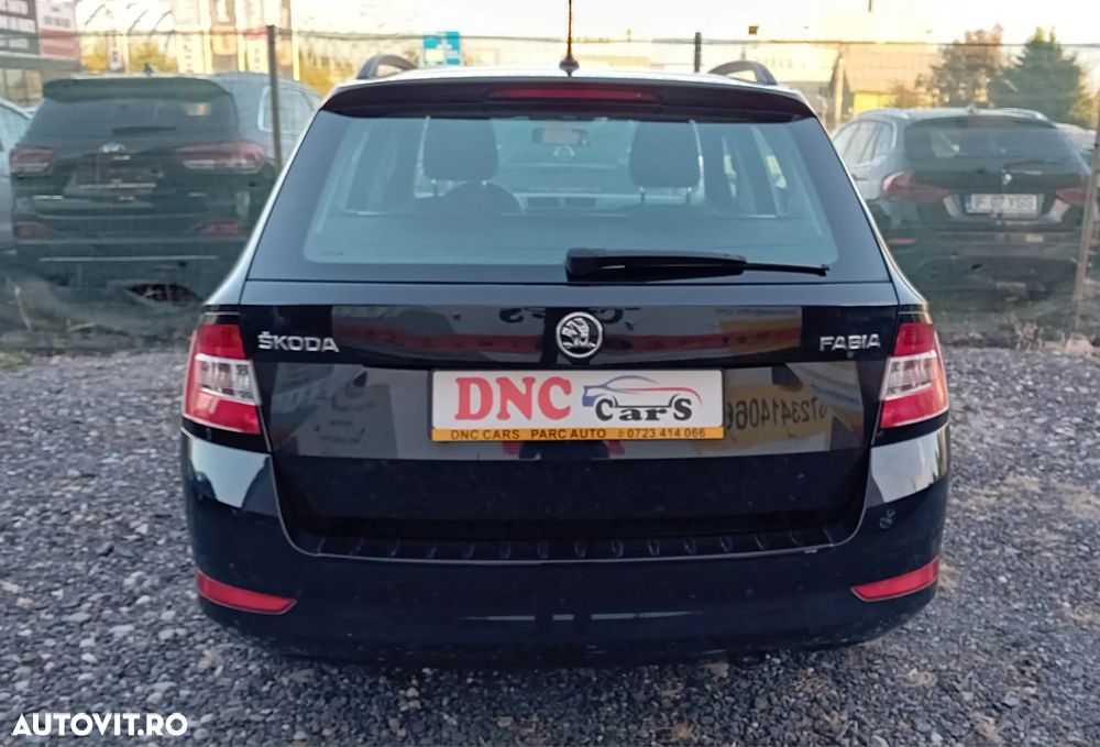 Skoda Fabia 1.0 MPI Active - 16