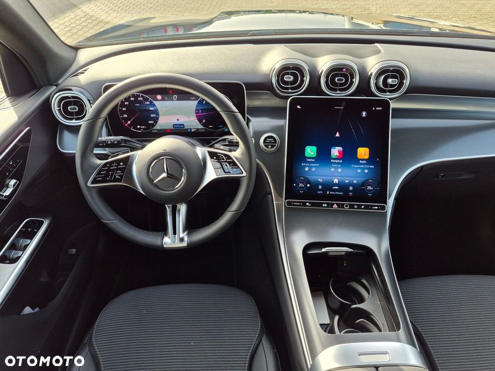 Mercedes-Benz GLC - 26