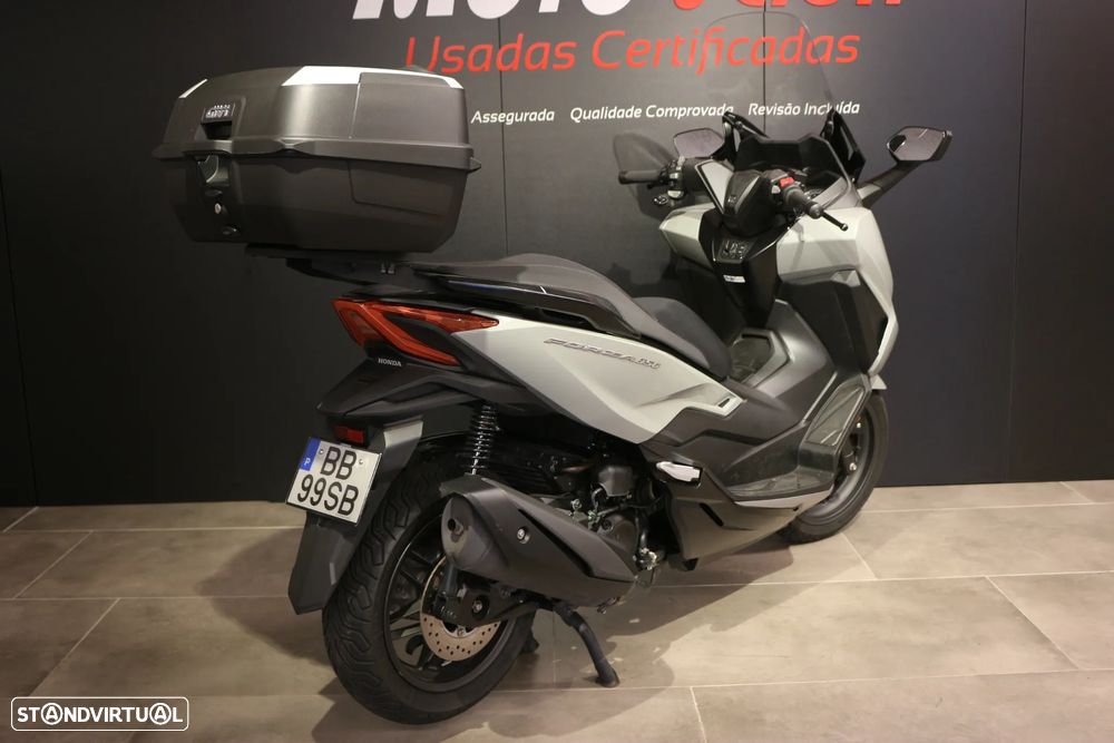 Honda Forza - 7