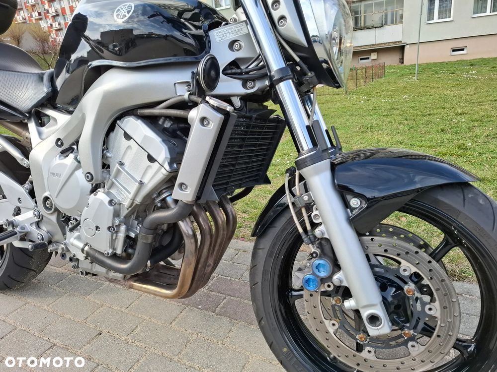 Yamaha FZ6 - 20