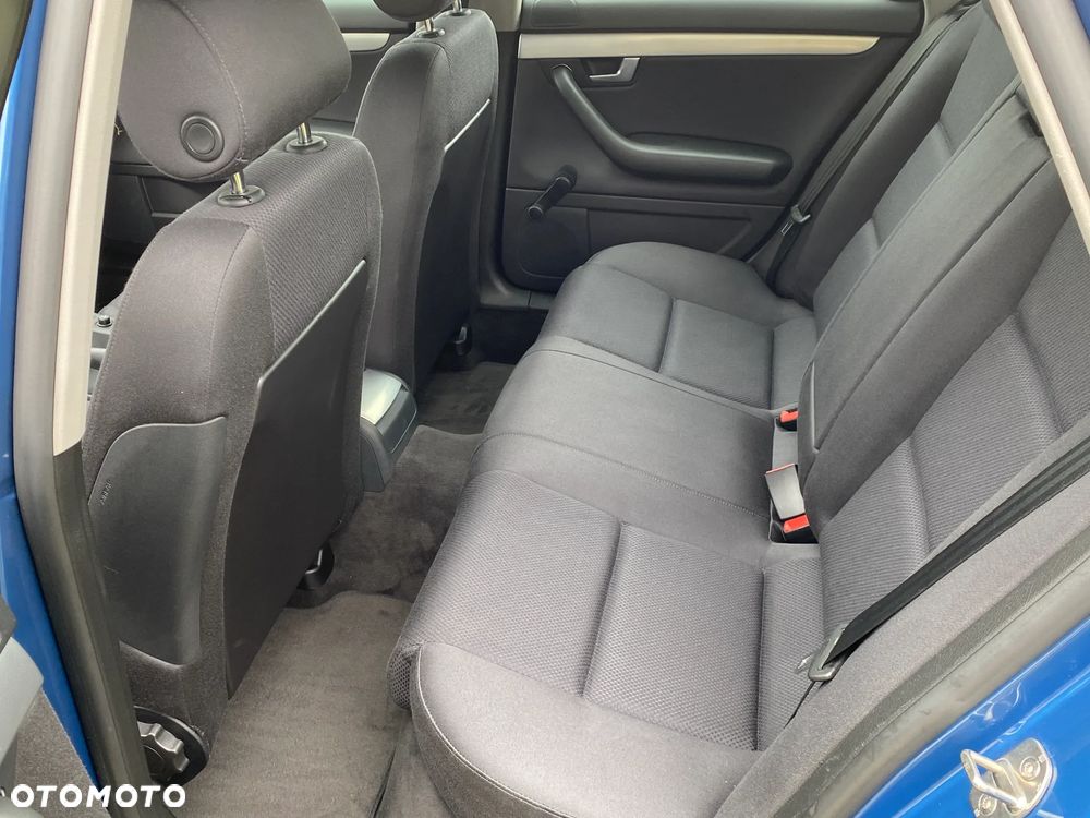 Audi A4 Limousine 2 - 15