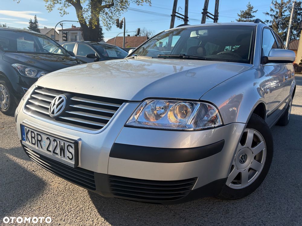 Volkswagen Passat 1.9 TDI Comfortline Family - 1