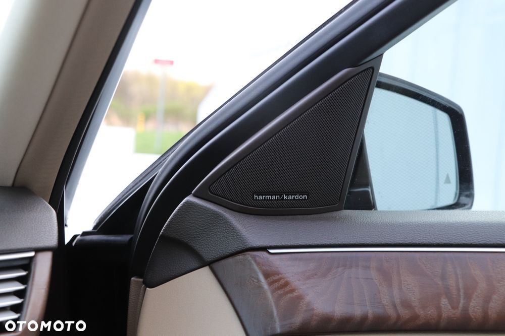 Mercedes-Benz Klasa E - 36