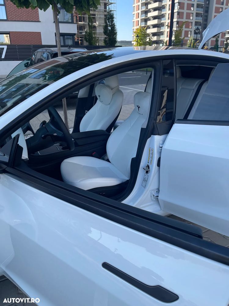 Tesla Model 3 Long Range AWD Premium - 8