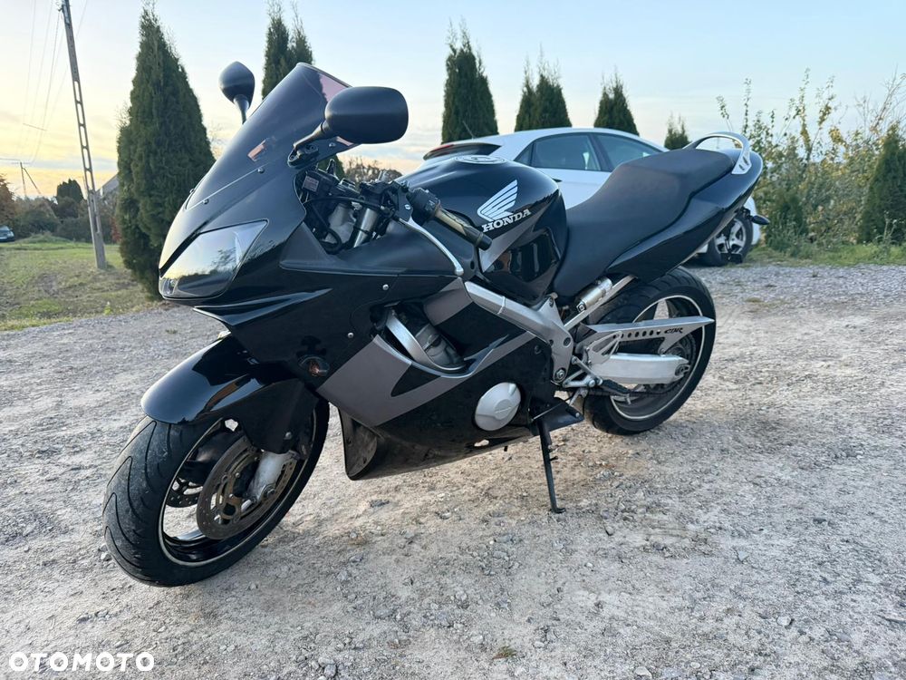 Honda CBR - 6