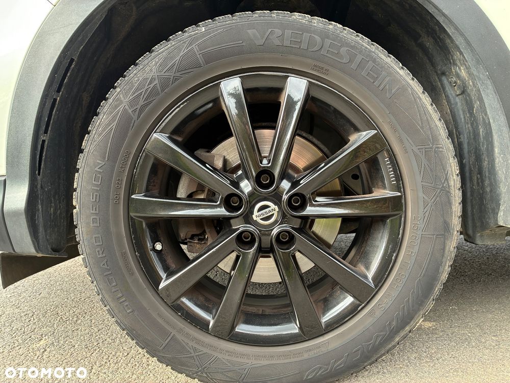 Nissan Qashqai 1.3 DIG-T N-Connecta DCT - 13