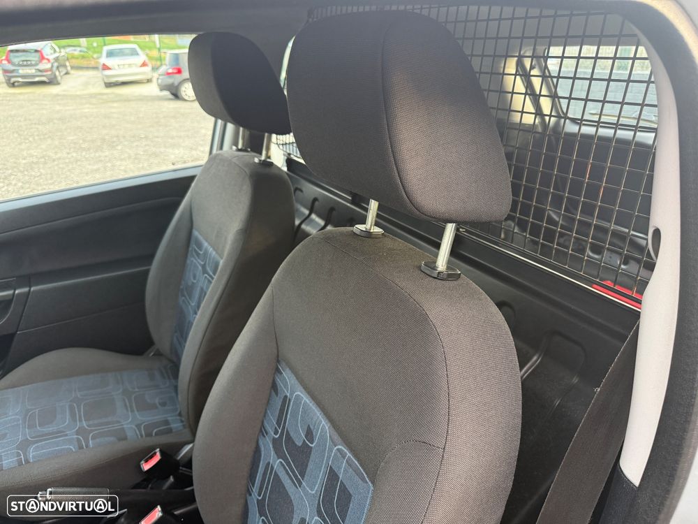 Ford FIESTA 1.4 TDCI SPORT VAN - 11