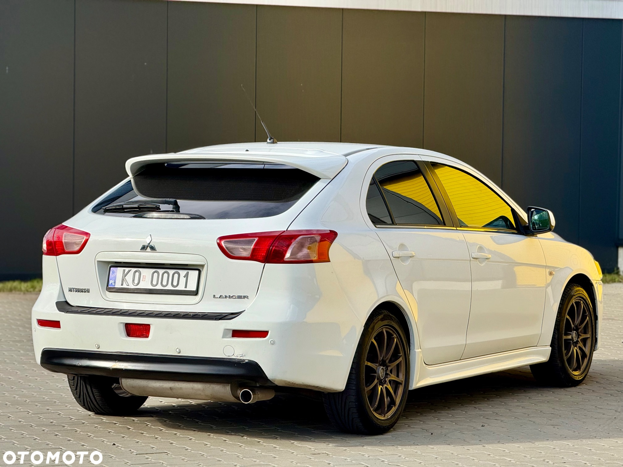 Mitsubishi Lancer - 4