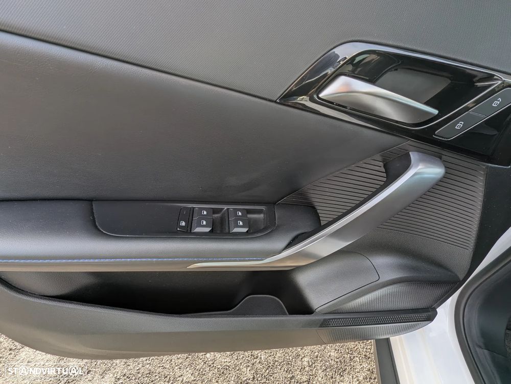 MG MG4 64 kWh Comfort - 11