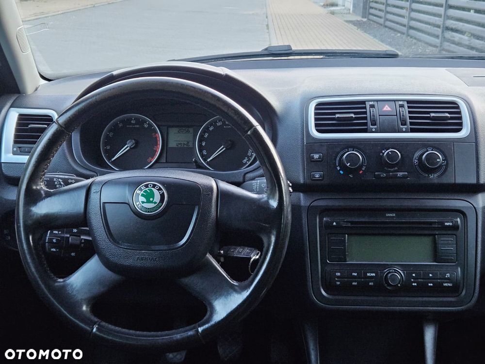 Skoda Fabia 1.4 16V Ambiente - 6
