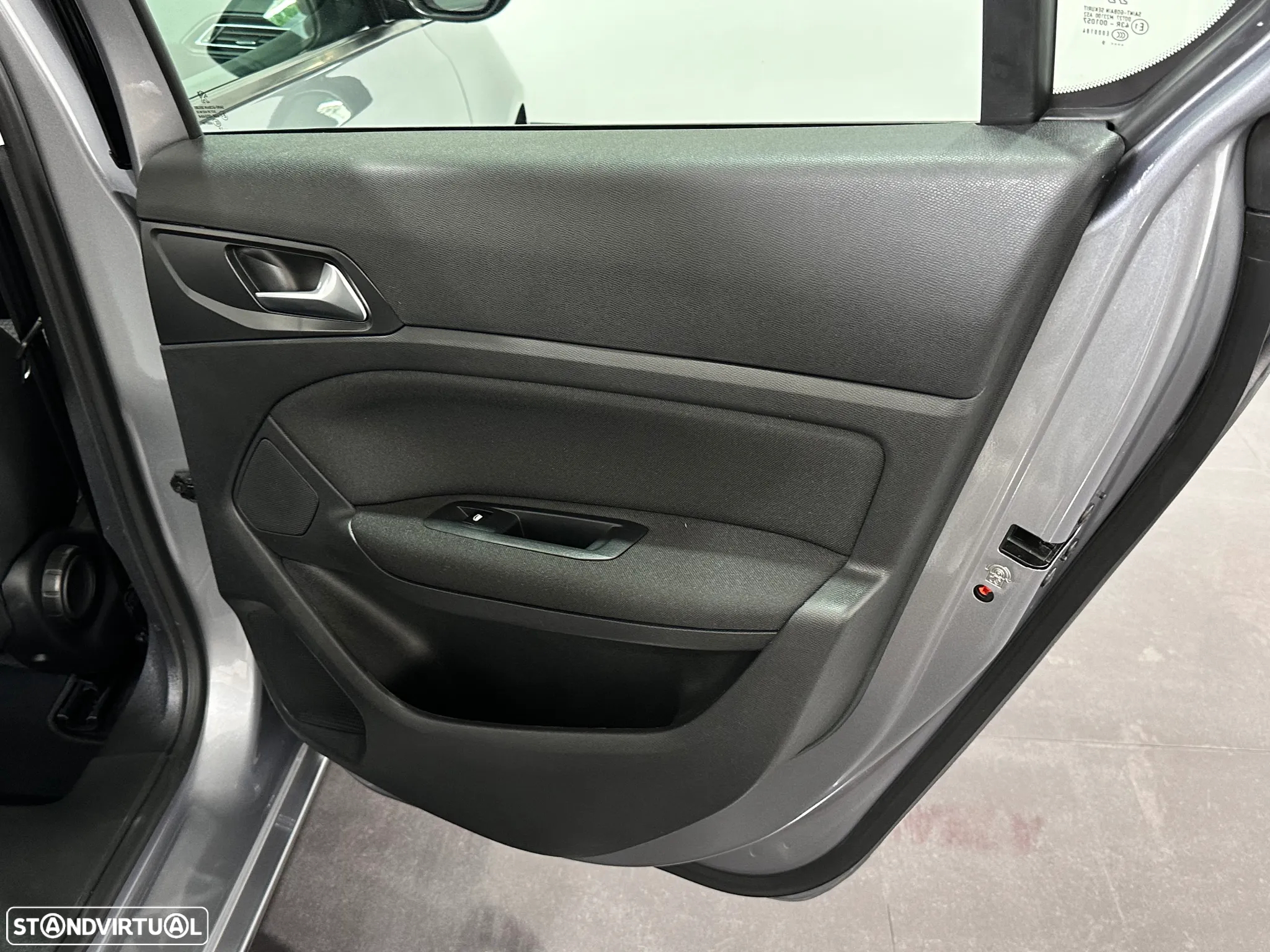 Peugeot 308 1.5 BlueHDi Style - 40