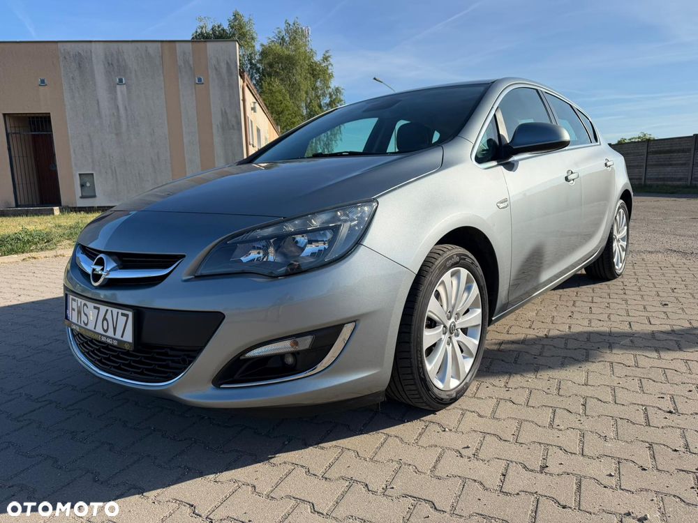 Opel Astra - 12