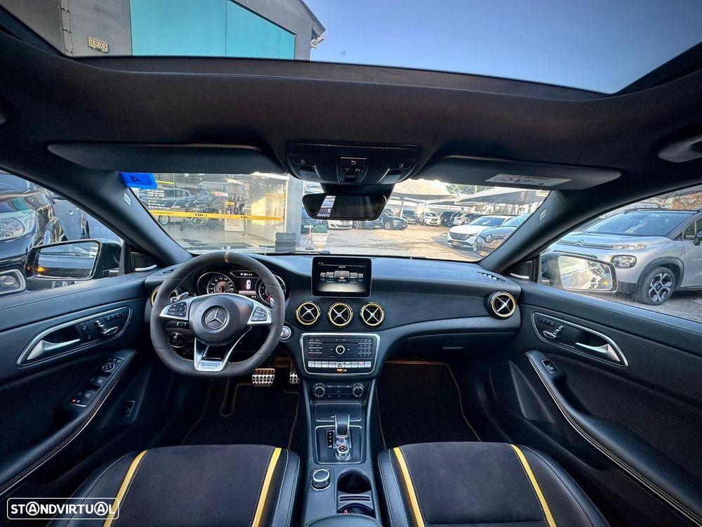Mercedes-Benz CLA 45 AMG - 11