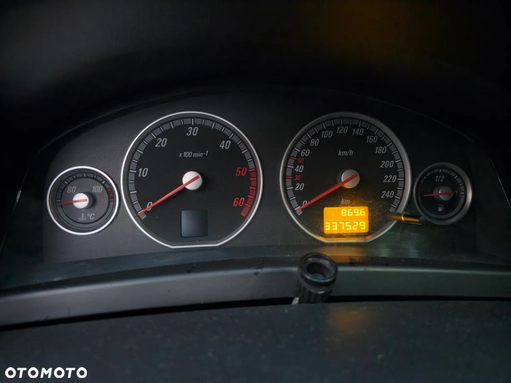 Opel Vectra 1.9 CDTI DPF Sport/GTS - 2