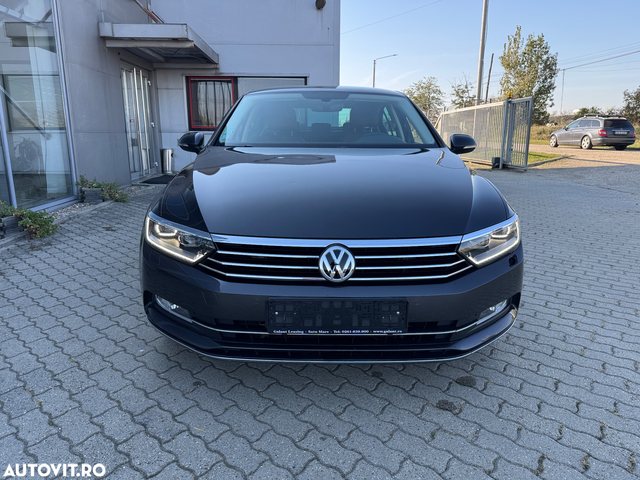Volkswagen Passat 2.0 TDI DSG Highline - 2