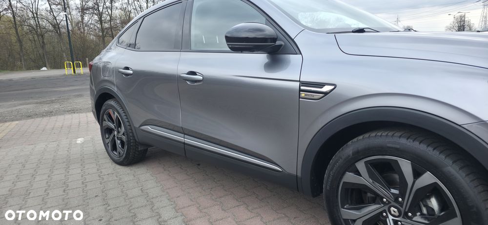Renault Arkana E-TECH 145 R.S.LINE - 37