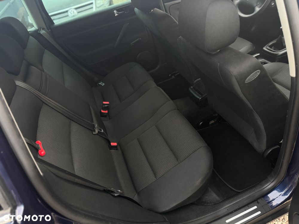 Volkswagen Passat ver-1-9-tdi-comfortline - 25