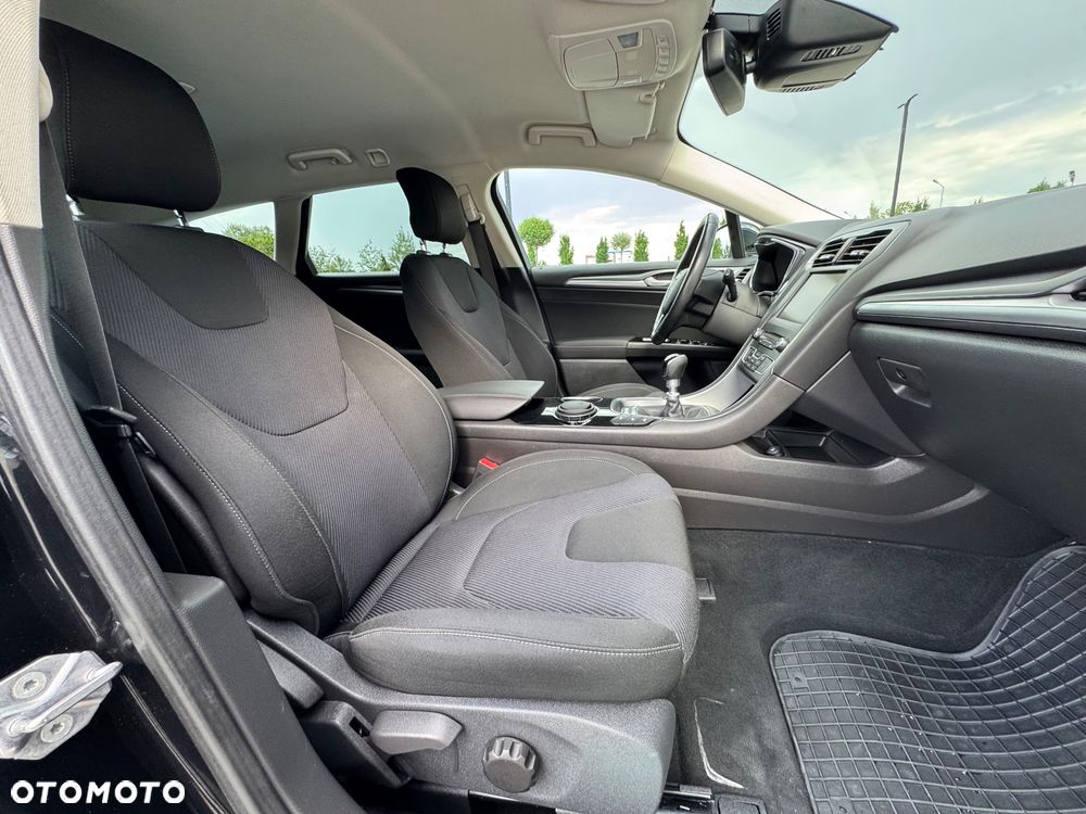 Ford Mondeo 2.0 TDCi STart-Stopp Titanium - 26