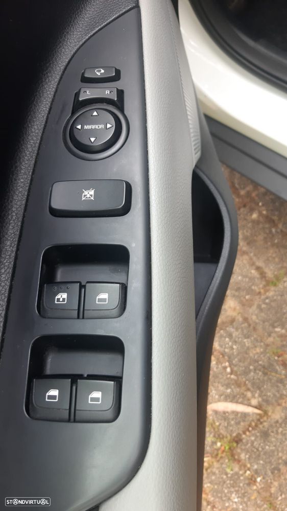Kia Stonic 1.0 T-GDI TX - 20
