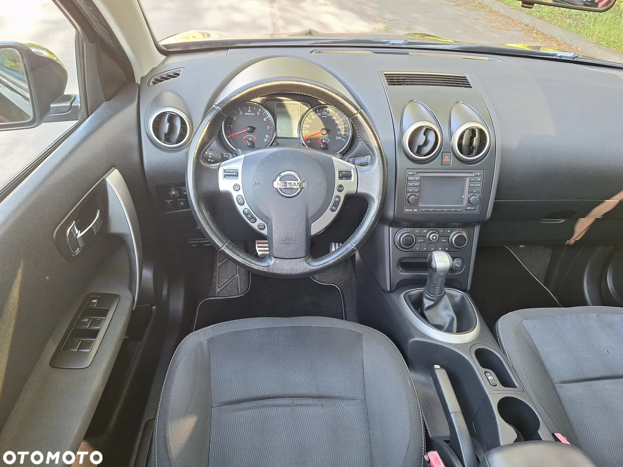 Nissan Qashqai 1.6 I-Way - 25