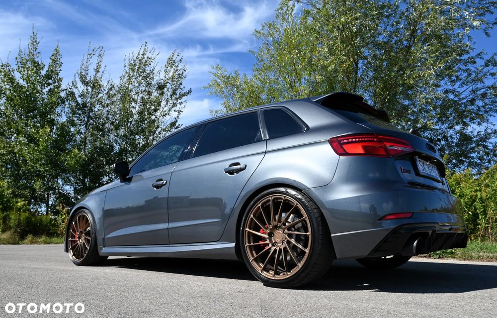 Audi RS3 Sportback - 22