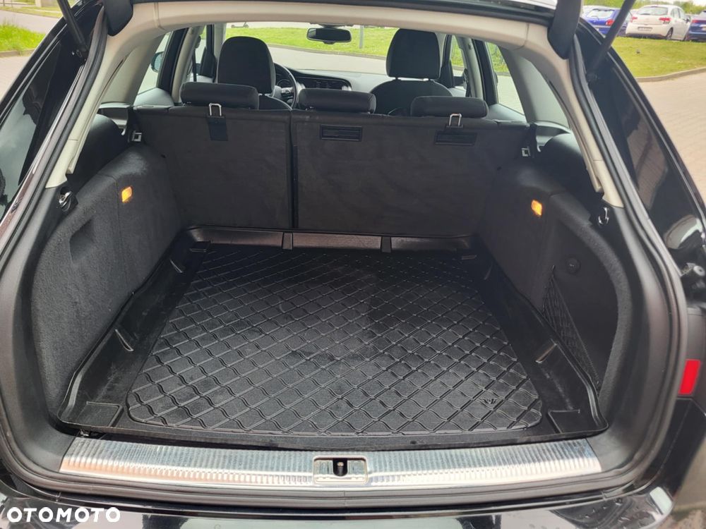 Audi A4 Avant 2.0 TDI S tronic - 12