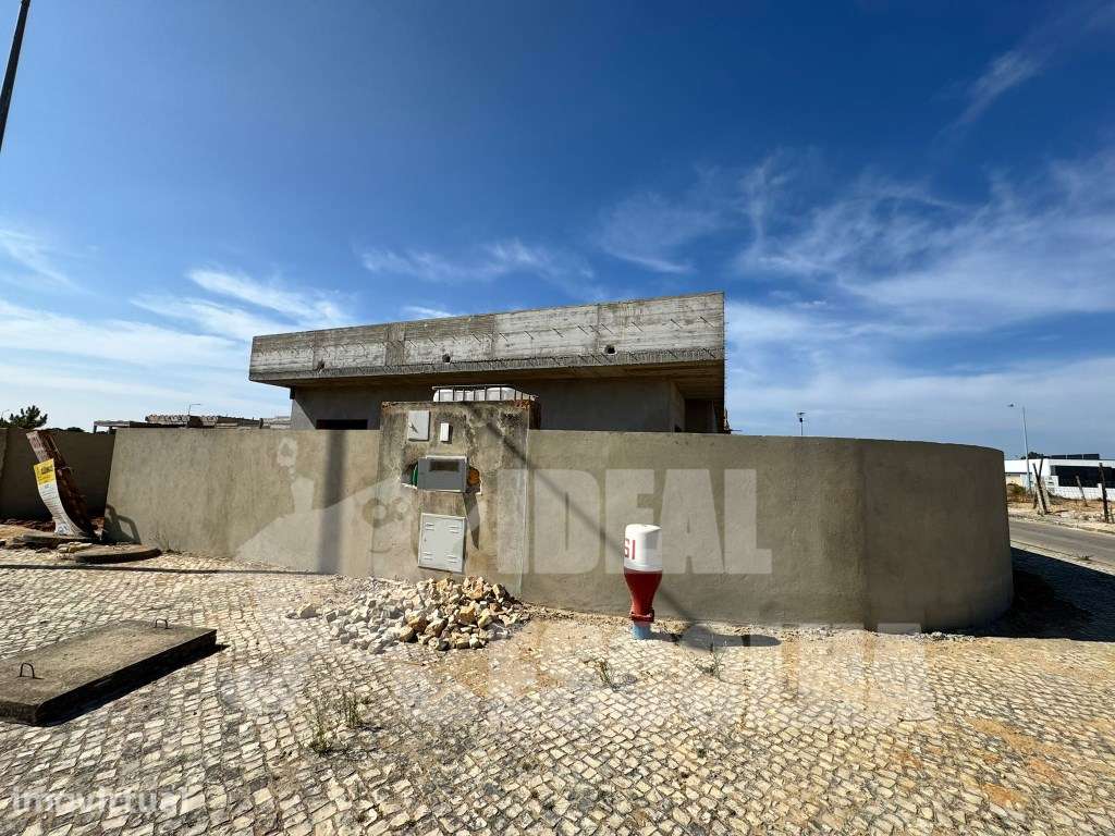 MORADIA EM CONSTRUÇÃO QUINTA DO ANJO . - Grande imagem: 5/28