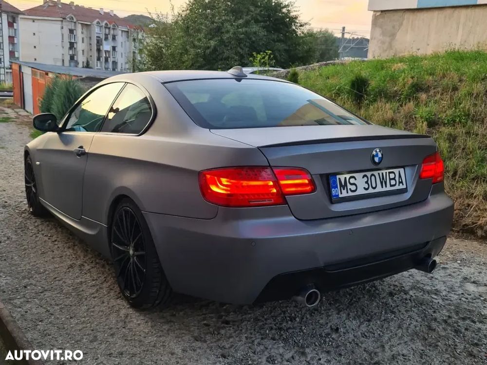 BMW Seria 3 320d xDrive Aut. Edition Exclusive - 2