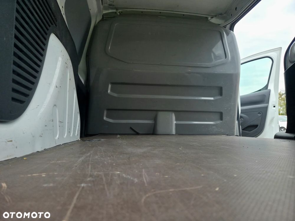 Peugeot Partner - 16