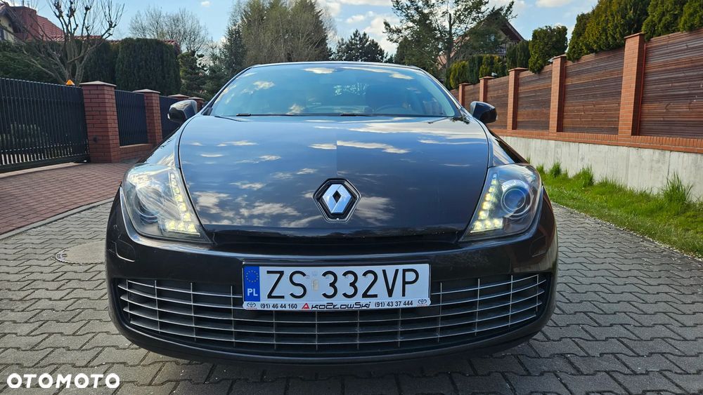 Renault Laguna - 1