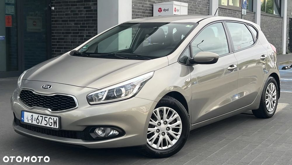 Kia Ceed 1.6 CRDi L - 1