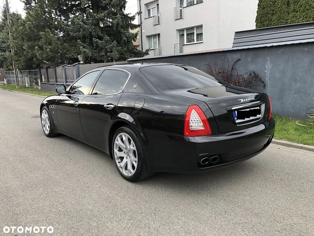 Maserati Quattroporte - 7