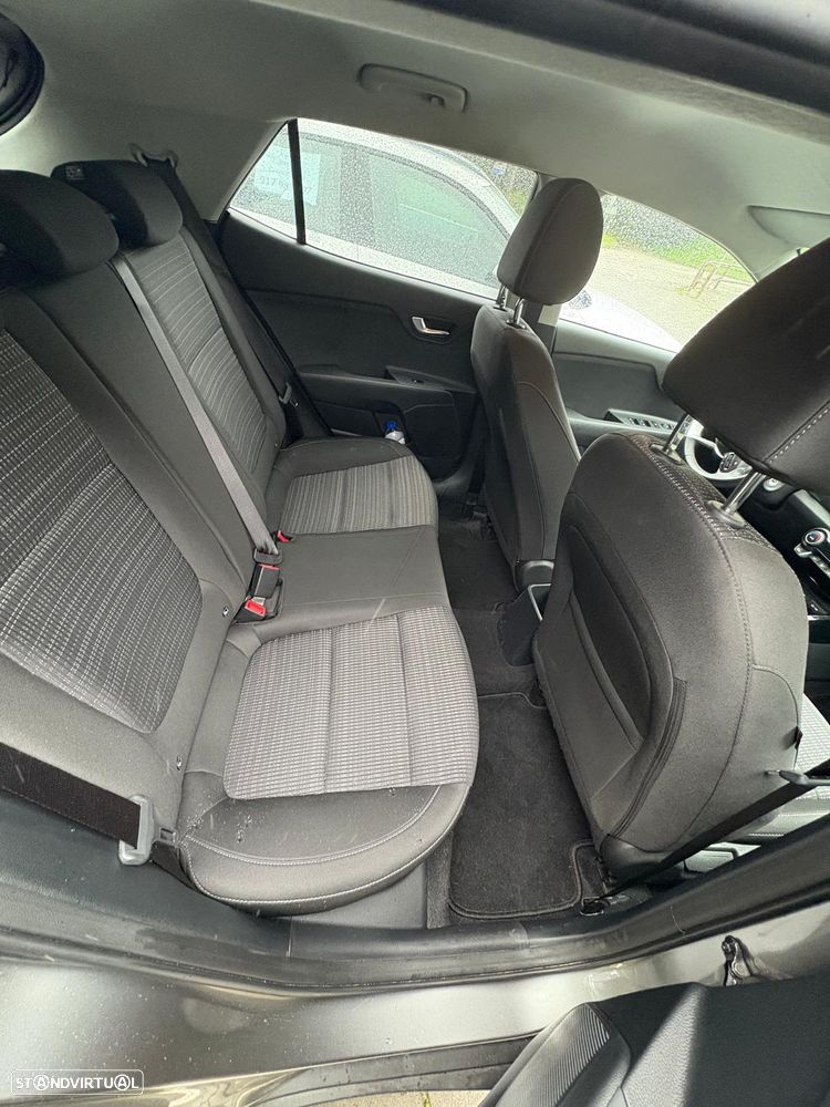 Kia Stonic 1.0 T-GDI Drive 7DCT - 10