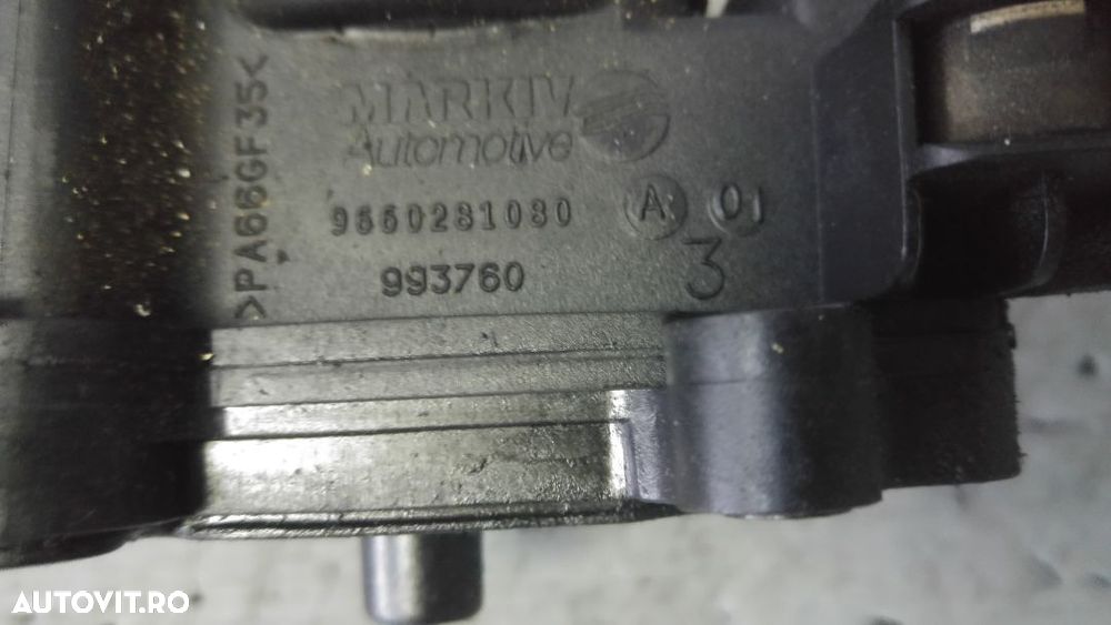 capac culbutor  1.6 hdi citroen c4 berlingo - 3