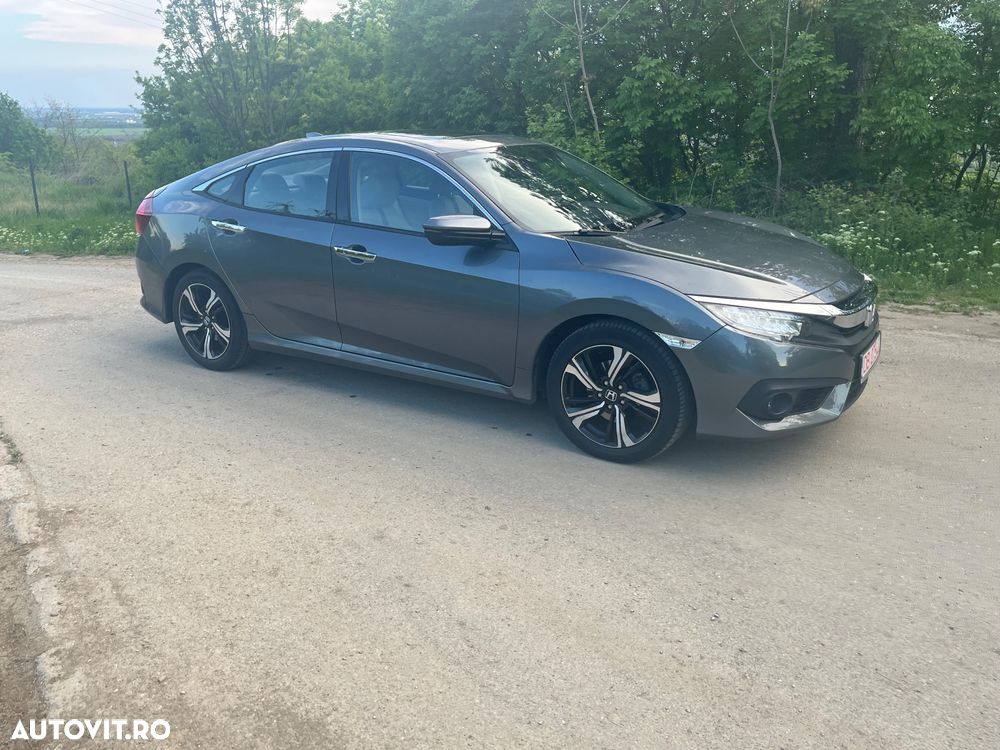 Honda Civic 1.5 i-VTEC Turbo CVT Prestige - 4