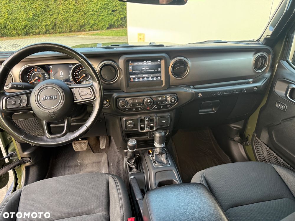 Jeep Wrangler - 18