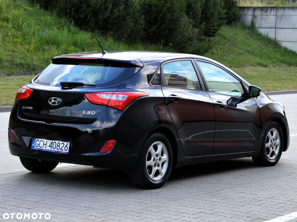 Hyundai i30 1.6 CRDi Classic + - 2