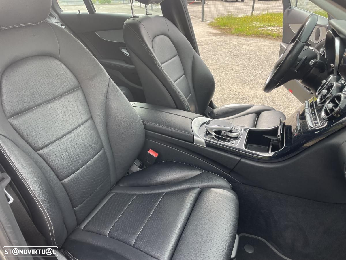 Mercedes-Benz C 180 BlueTEC Avantgarde+ Aut. - 26