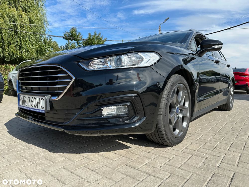Ford Mondeo - 33