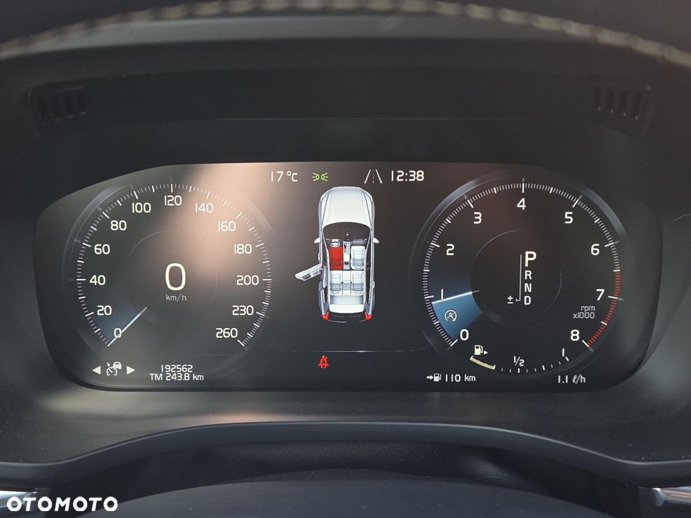 Volvo XC 60 T5 AWD R-Design - 14